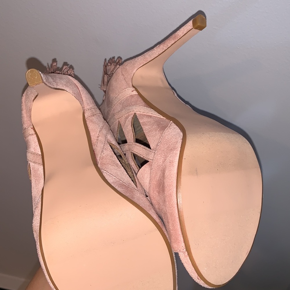 XOXO Suede Heels - Picture 3 of 4